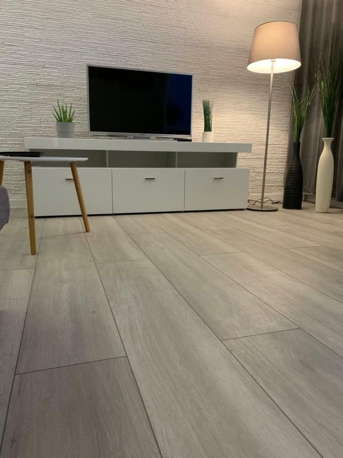 Апартаменти Apartament Zelazna 11 Торунь Екстер'єр фото